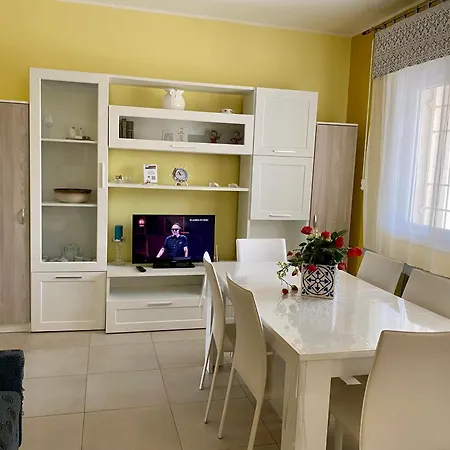 Holiday home Viviholiday Calabernardo